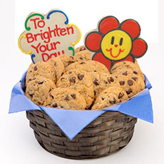 W5 - Smiling Face Daisies Basket